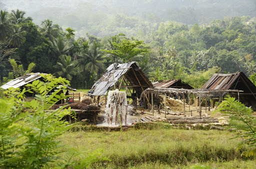Major Rhodolite Garnet Mining Areas